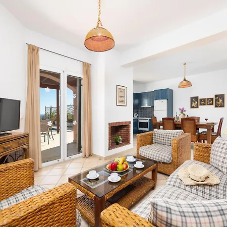 فيلة Thalia Katerina